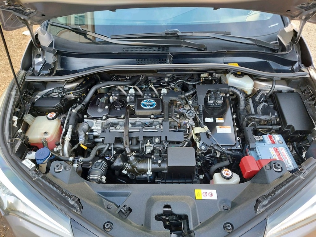 TOYOTA CHR HYBRID DIAMOND 2018 - 10