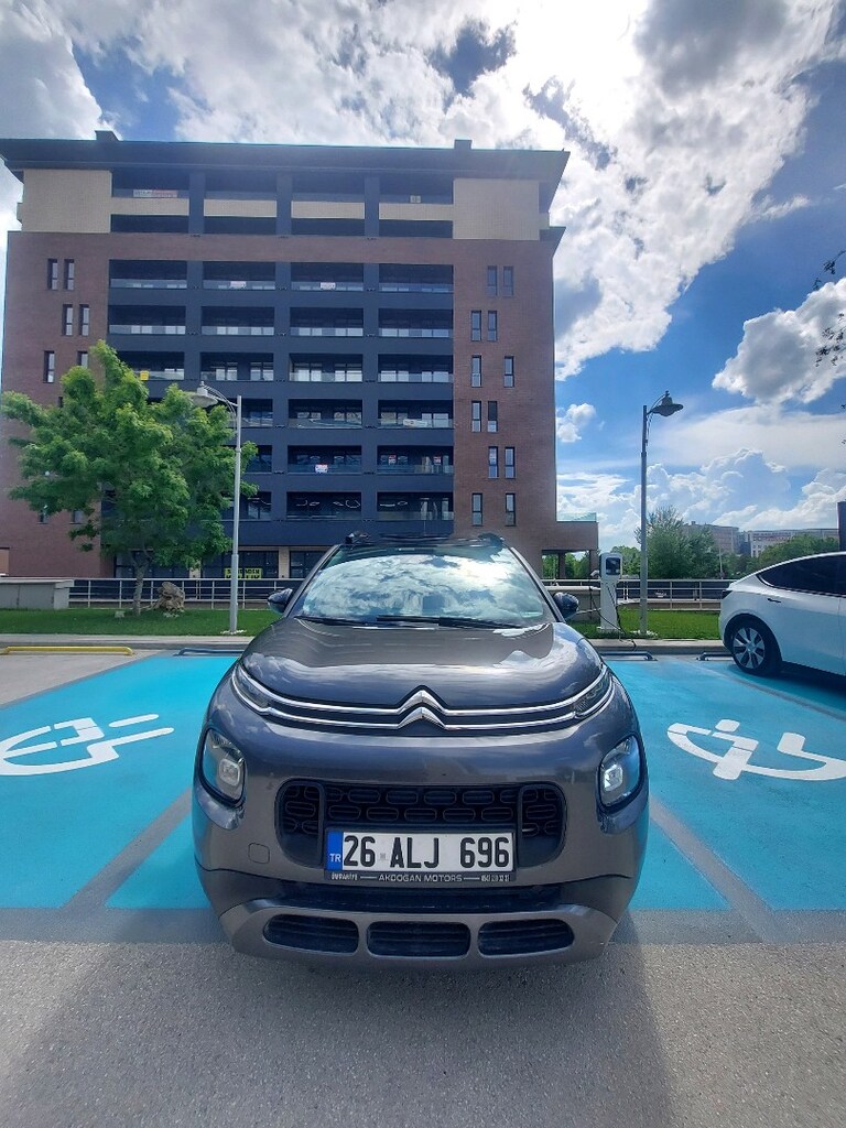 C3 AIRCROSS 1.5 DİZEL SHİNE CAM TAVAN - 8