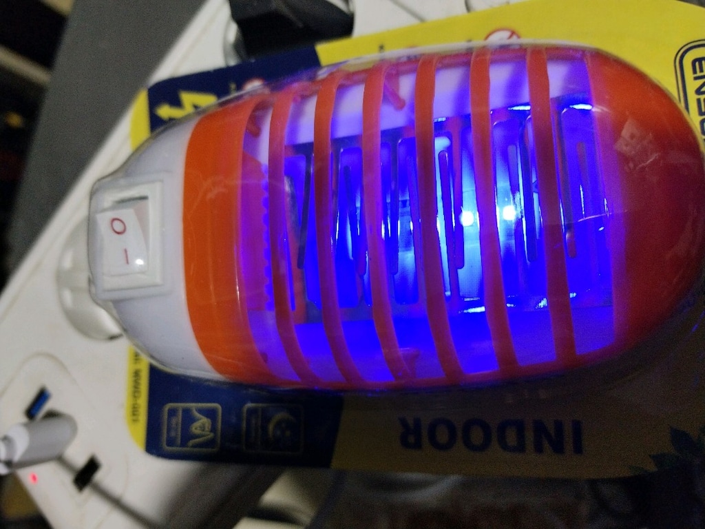 YENİ PAKETİNDE LED SİNEK ÖLDÜRÜCÜ CİHAZ - 2