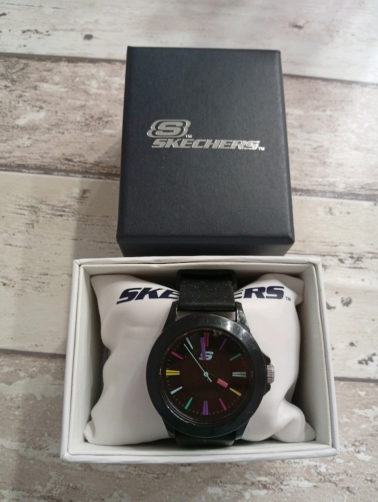 Skechers bayan kol saati