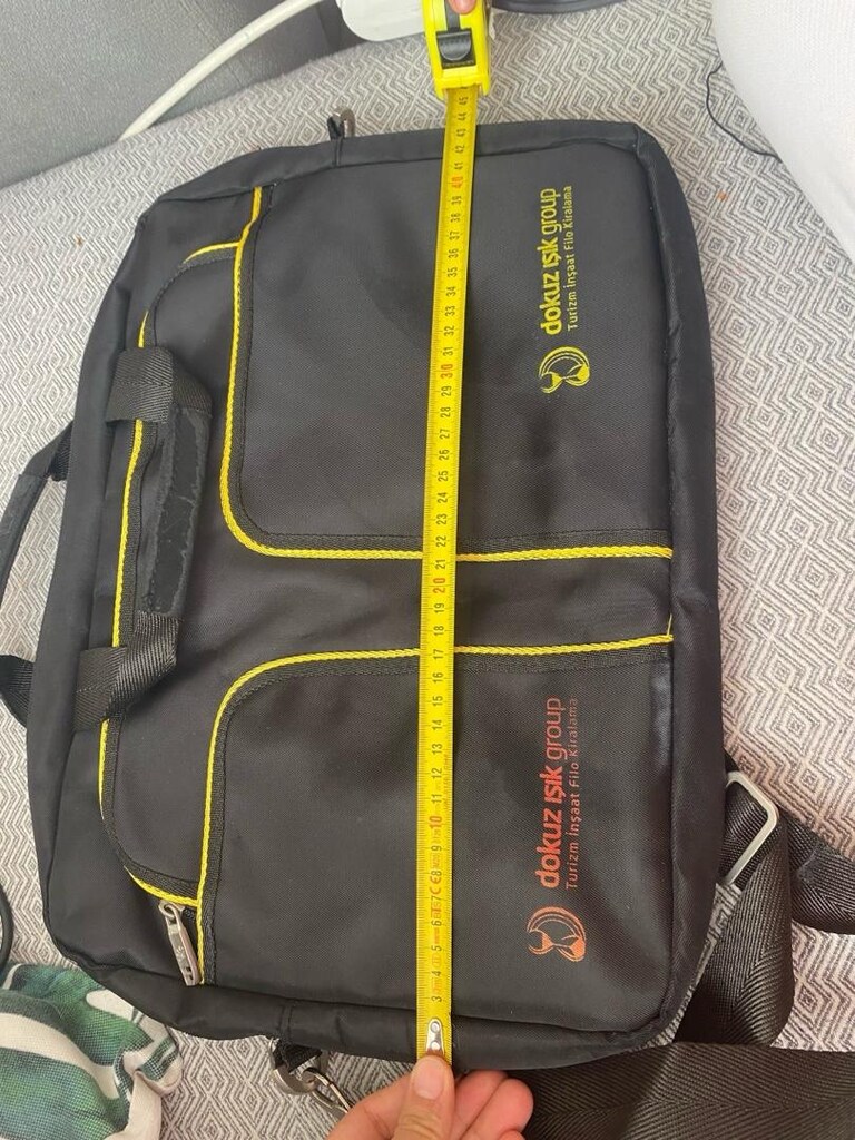 Siyah Sarı Detaylı Baskılı laptop çantası - 6