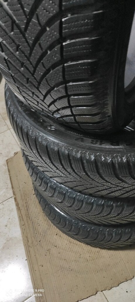 225/55/18 DİŞLER GAYET İYİ 4 ADET FİYATI TOPLAM 5150 tl - 4