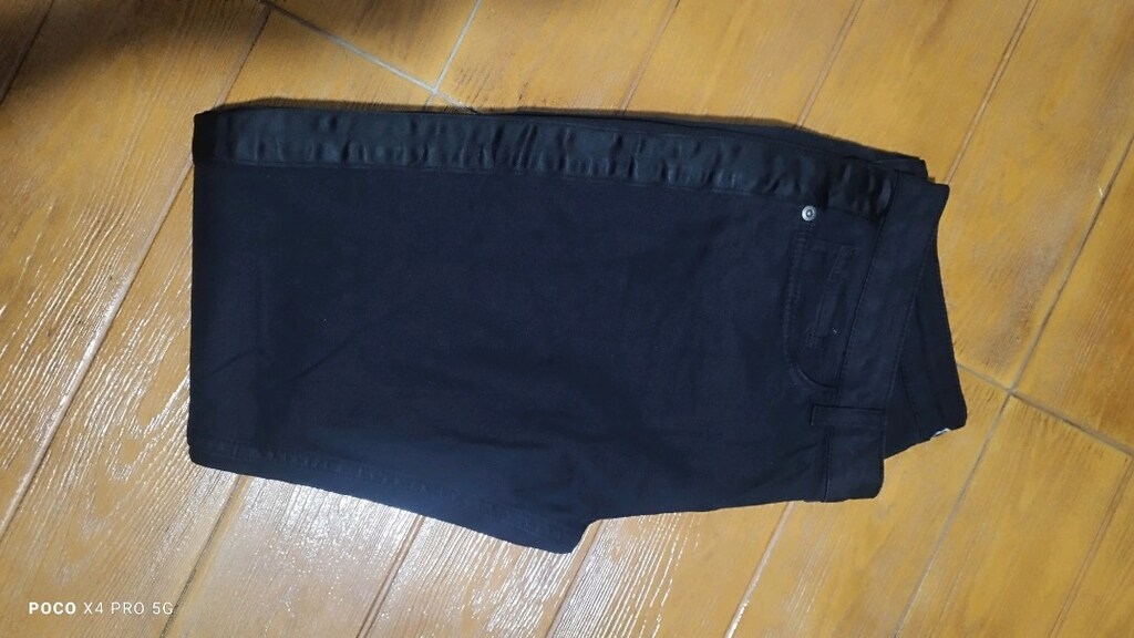 #Club Beymen şık tarz jeans pantolon..Mağazasında 6000 TLdir. - 8