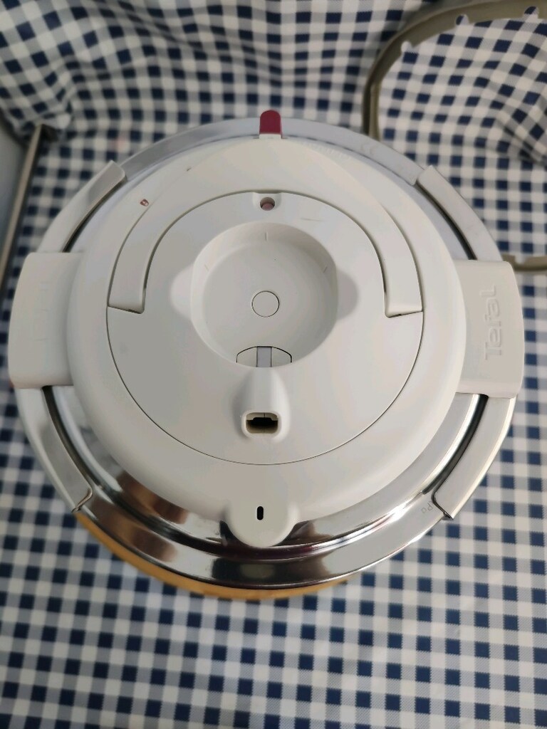 Tefal Clipso 6 Lt düdüklü tencere sağlam sorunsuz çalışıyor - 3