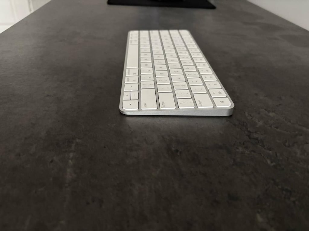 Apple Magic Keyboard - 3