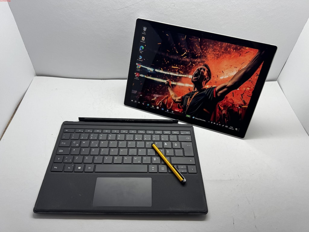 SURFACE İ5 7. NESİL 8 GB RAM 256 NVME DOKUNMATİK + KALEM - 4