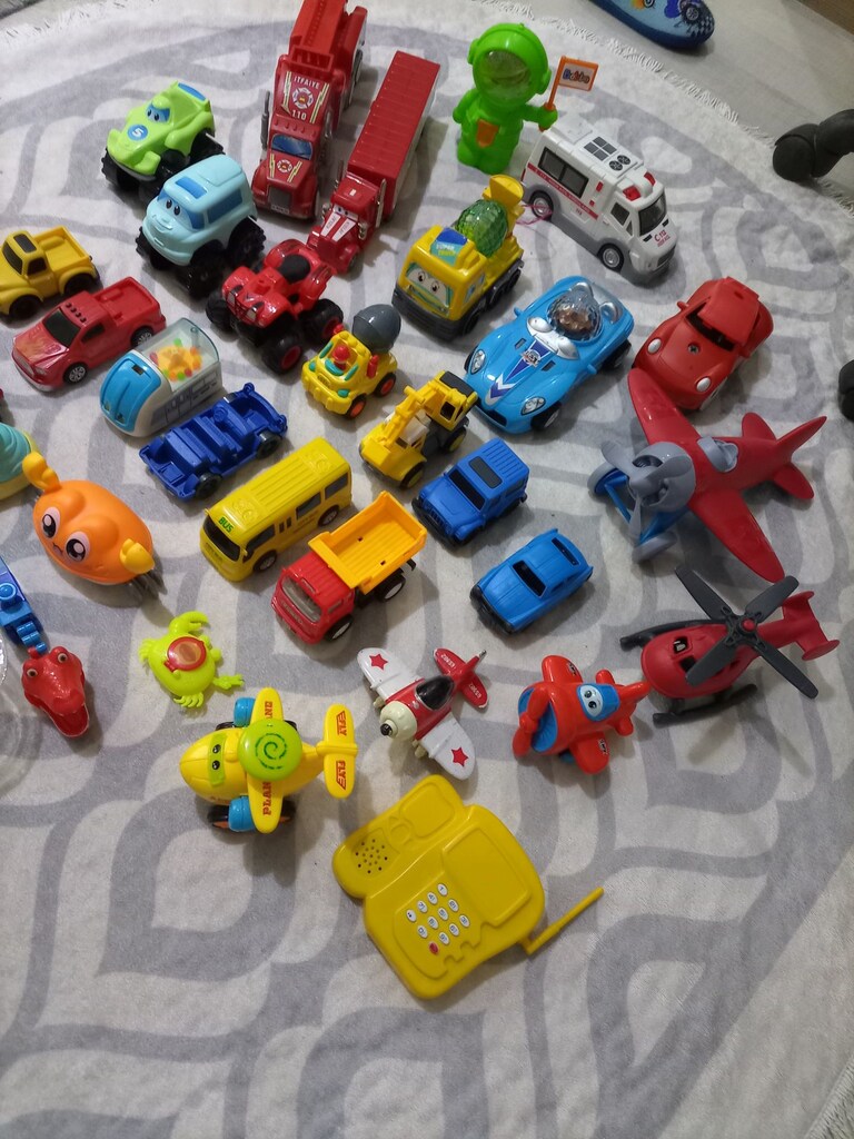 2 Küçük Oyuncaklar 32 Parça Takas olur - 3