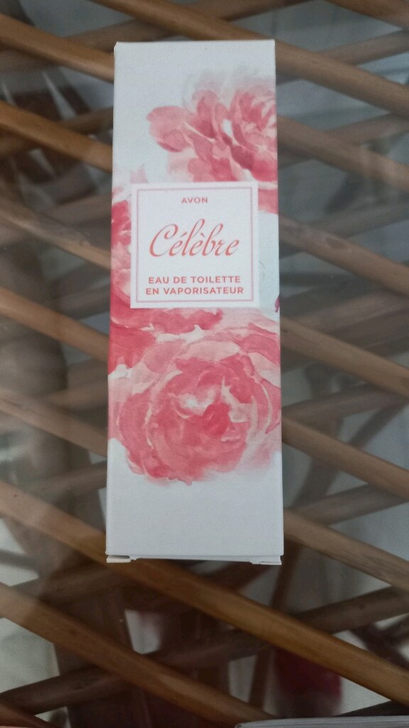 avon celebre kadın parfümü - 4
