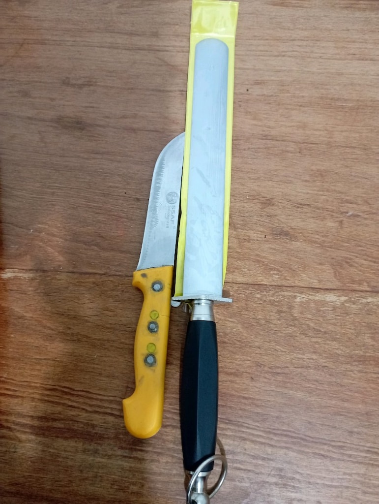 Bıçak ve Bileyici Seti - 2