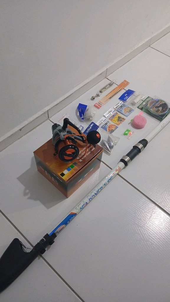 Surfcasting set... Kıyıdan uzak atışları sevenlere.. 4000tl - 4