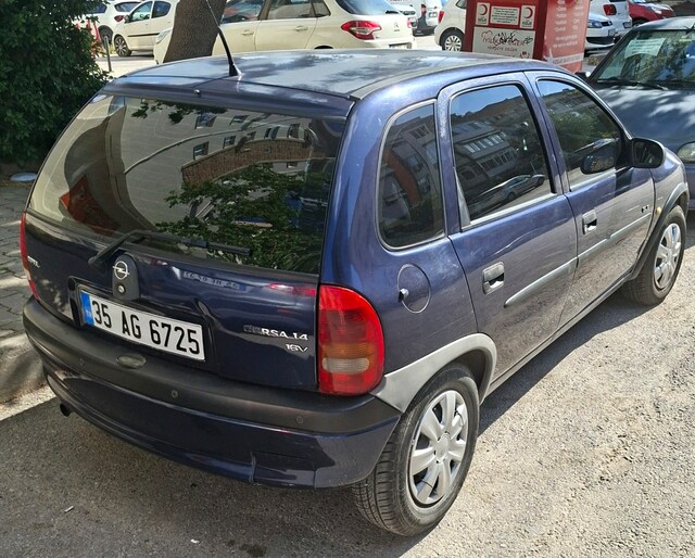 Opel CORSA