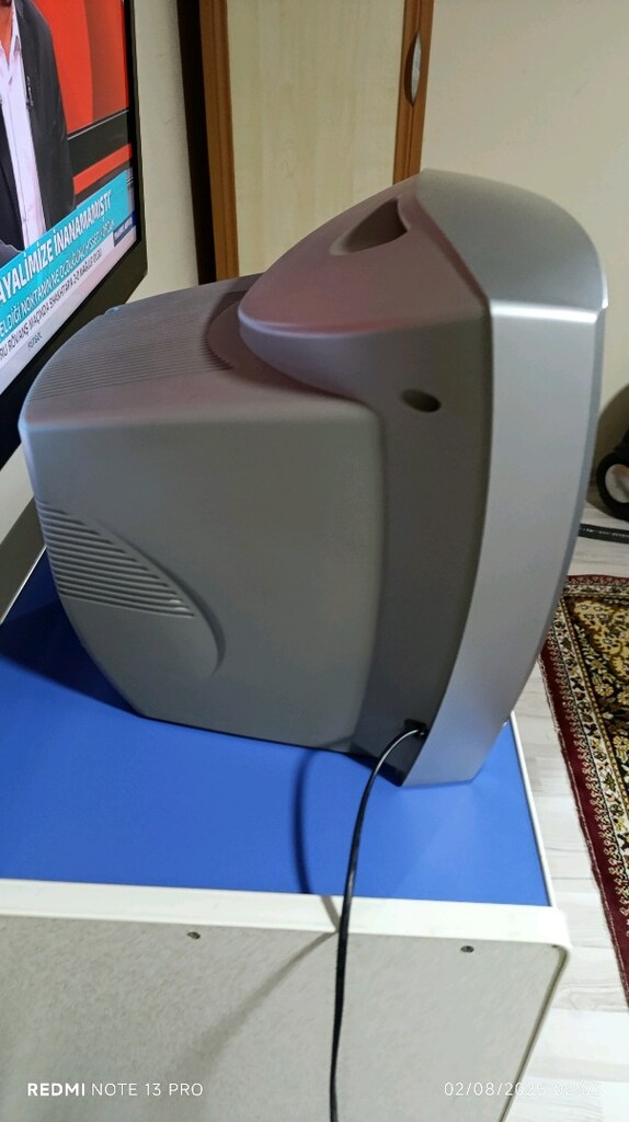 ARÇELİK 37 EKRAN ÇOK TEMİZ ÇİZİKSİZ - 4