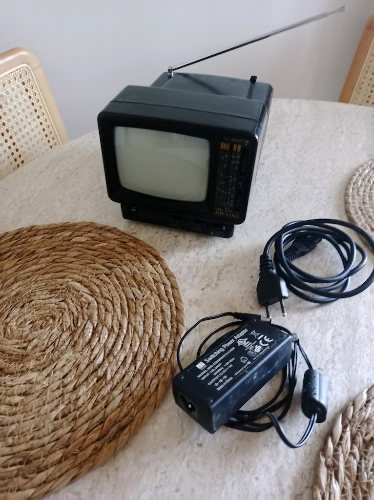 mini eski tv ve radyo - 7