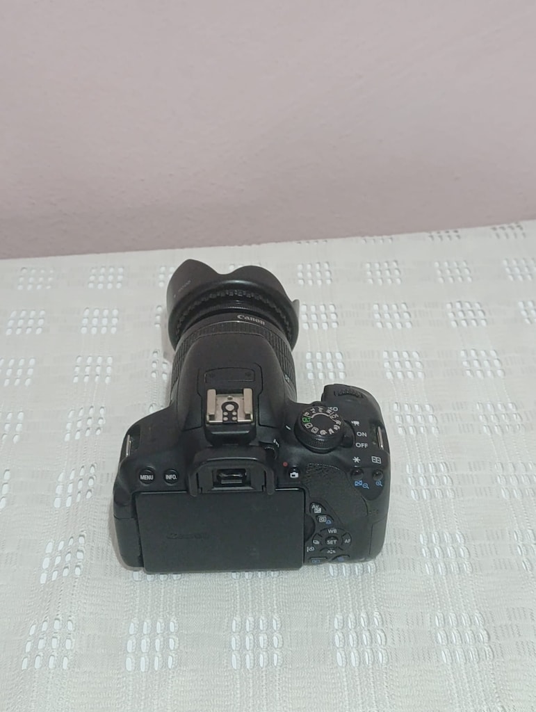CANON 700D TEMİZ COK UYGUNA - 3