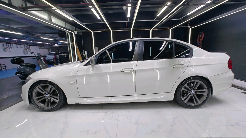 Sahibinden Temiz BMW 3.20D - 4