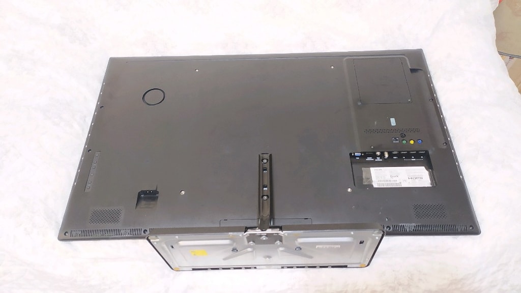 PHİLİPS 42 İNÇ LED TV AMBİLİGHT Lİ - 7