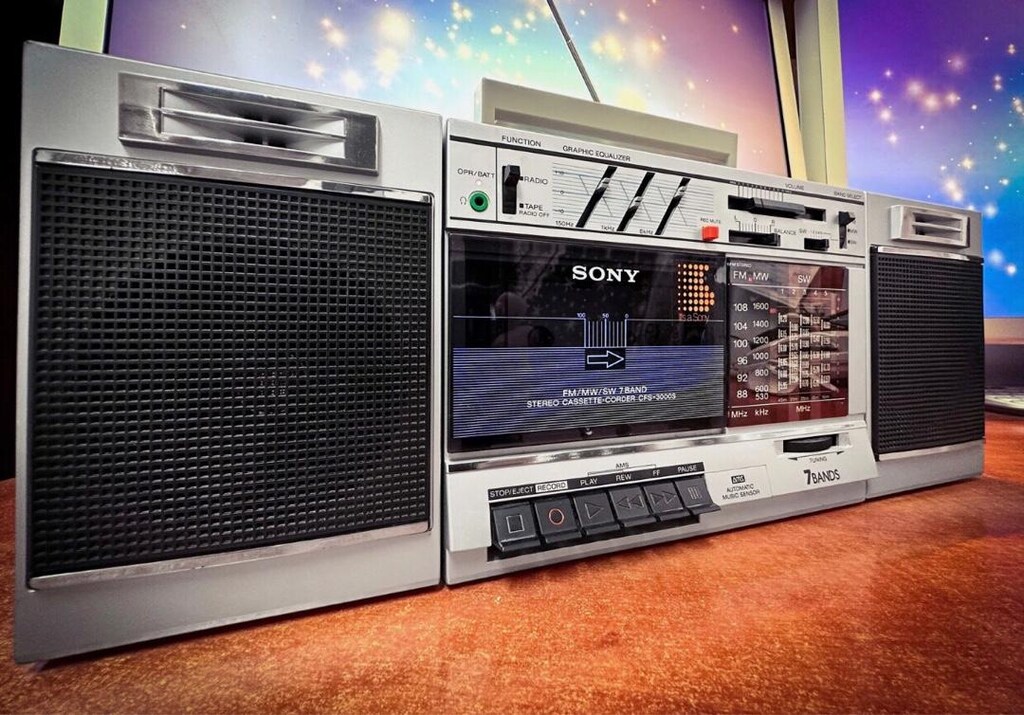SONY CFS-3000S ,7 Band Radyolu Taşınabilir Vintage Stereo Kasetçalar - 2