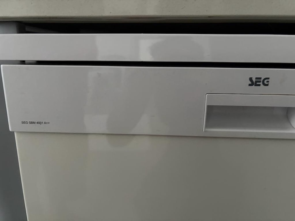 SEG A++ Bulaşık Makinesi – Sorunsuz Çalışıyor - 2