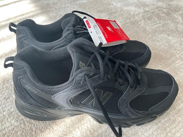 Orjinal Sıfır New Balance 530- Erkek- 44,5 - TRde olmayan model