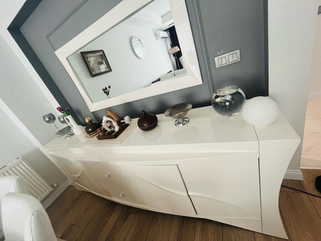 Modern salon Takımı- Masa, Sandalye, Konsol, Ayna ve Koltuk Grubu - 5