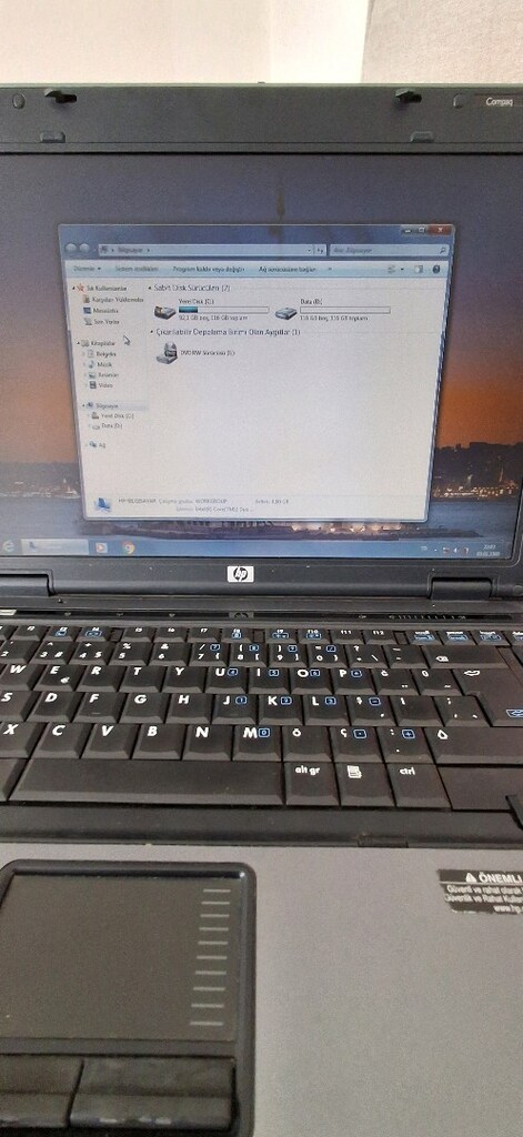 HP laptop - 14
