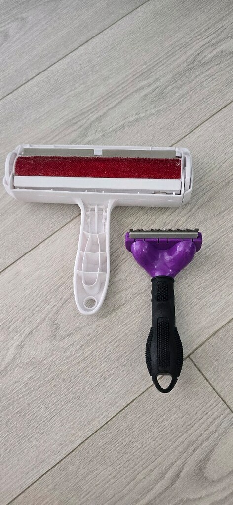 kedi tarağı ve tüğ toplama fırçası hazneli - 2