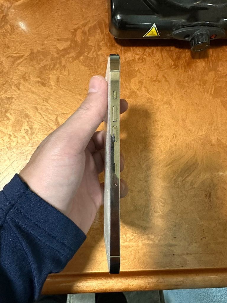iPhone 12 Pro Max 128 GB YD (Kayıtsız - Kullanım Süresi Bitik) - 6