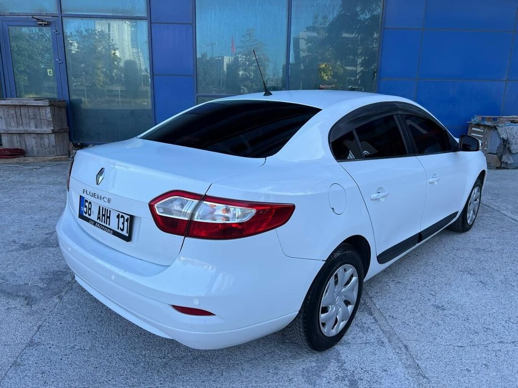 2013 Flueance 1.5 dizel Otomatik Aile aracı - 4