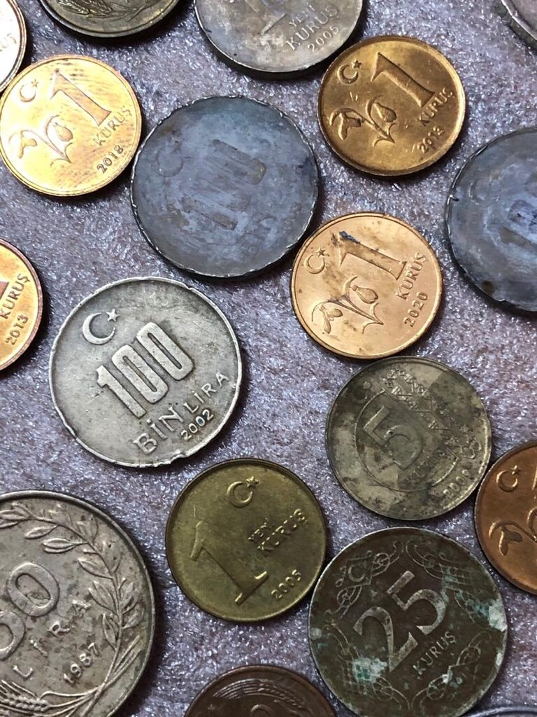Koleksiyonerler için eski madeni para (Türk Lirası) - 11
