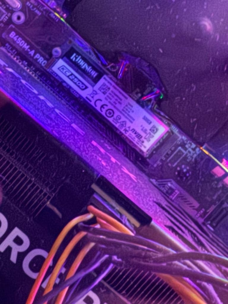 Kingston KC500/500GB M2 SSD - 3