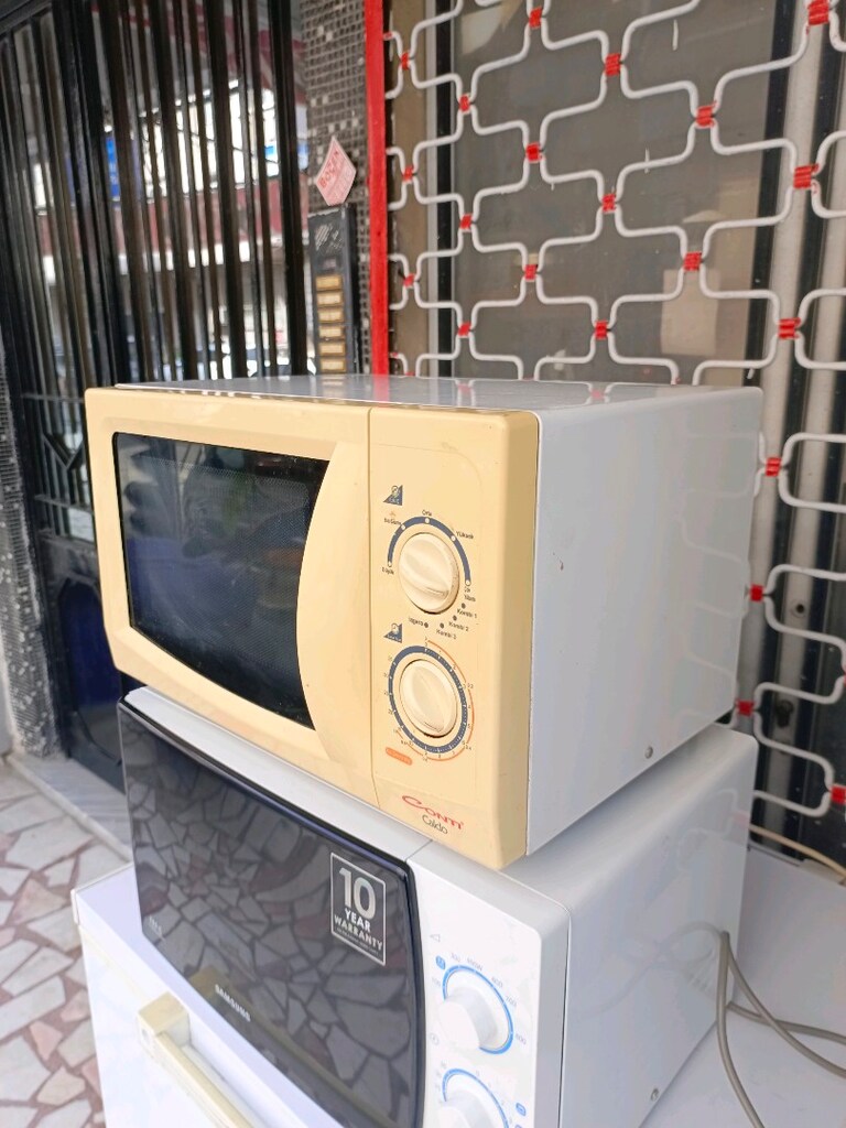 Mikrodalga Fırın Çalışır Durumda Uyguna - 3