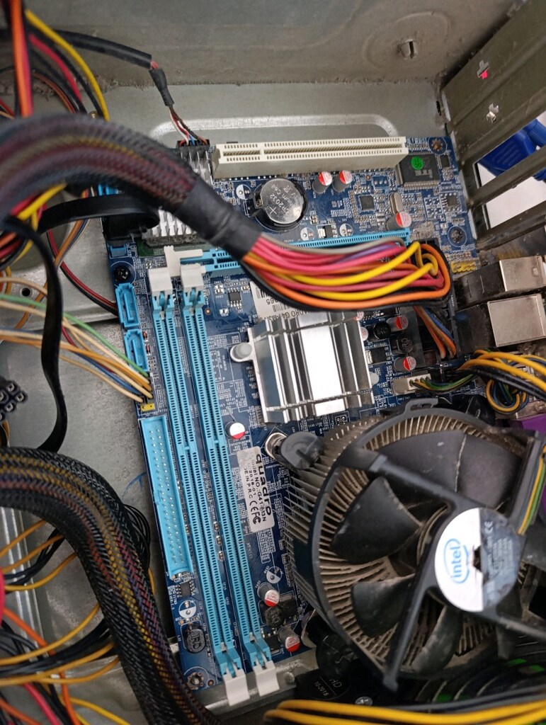 PC KASASI Anakart Ve İşlemci Sağlam Çalışıyor - 2