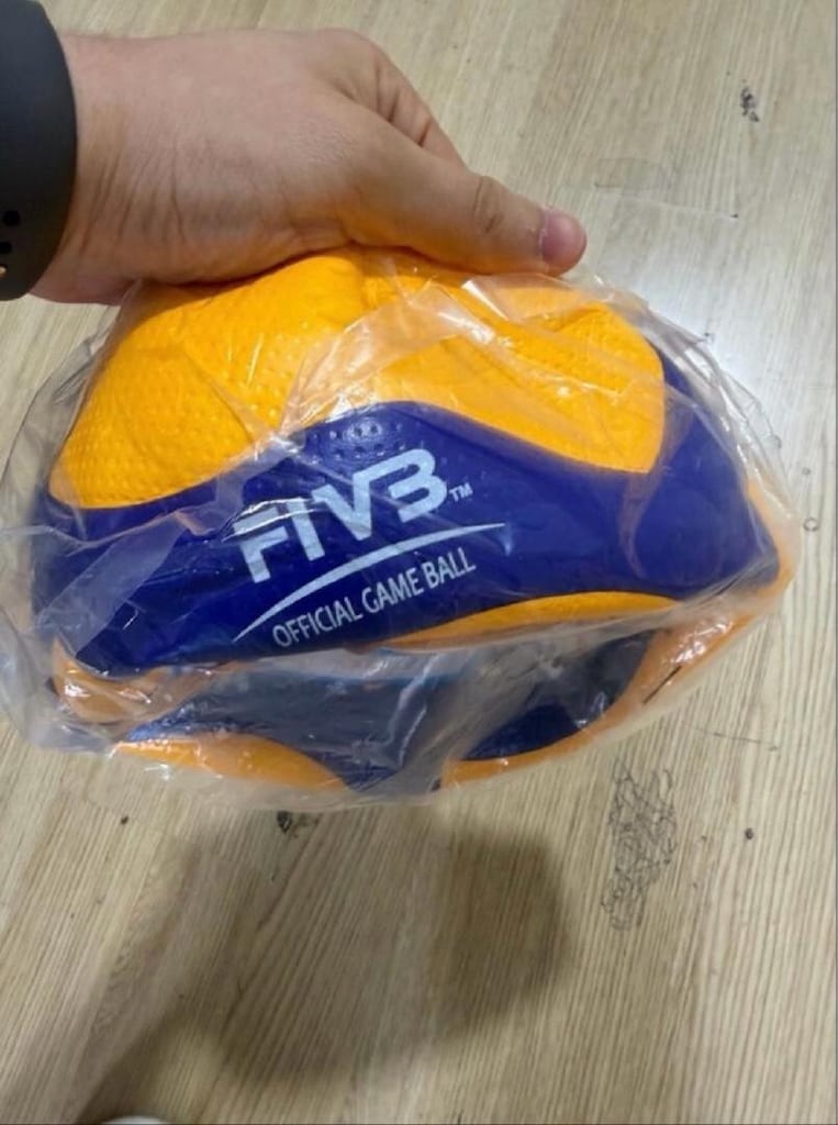 Voleybol topu Mikasa V200W - 7