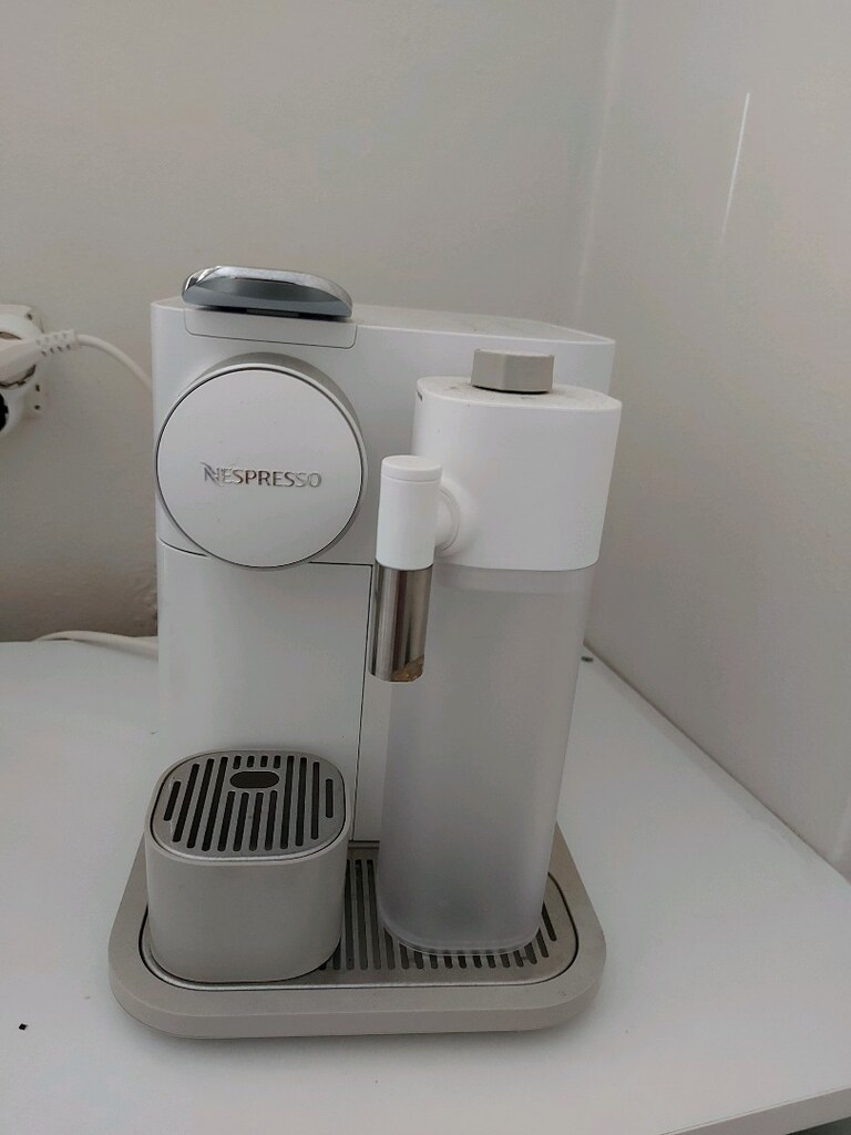 nespresso kahve makinesi 541 latissma - 4