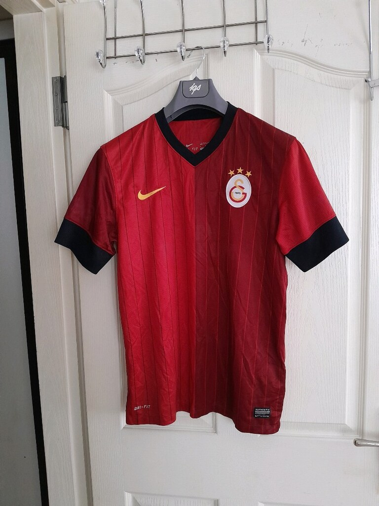 Az kullanilmis, GS-Galatasaray taraftar kravat - 13