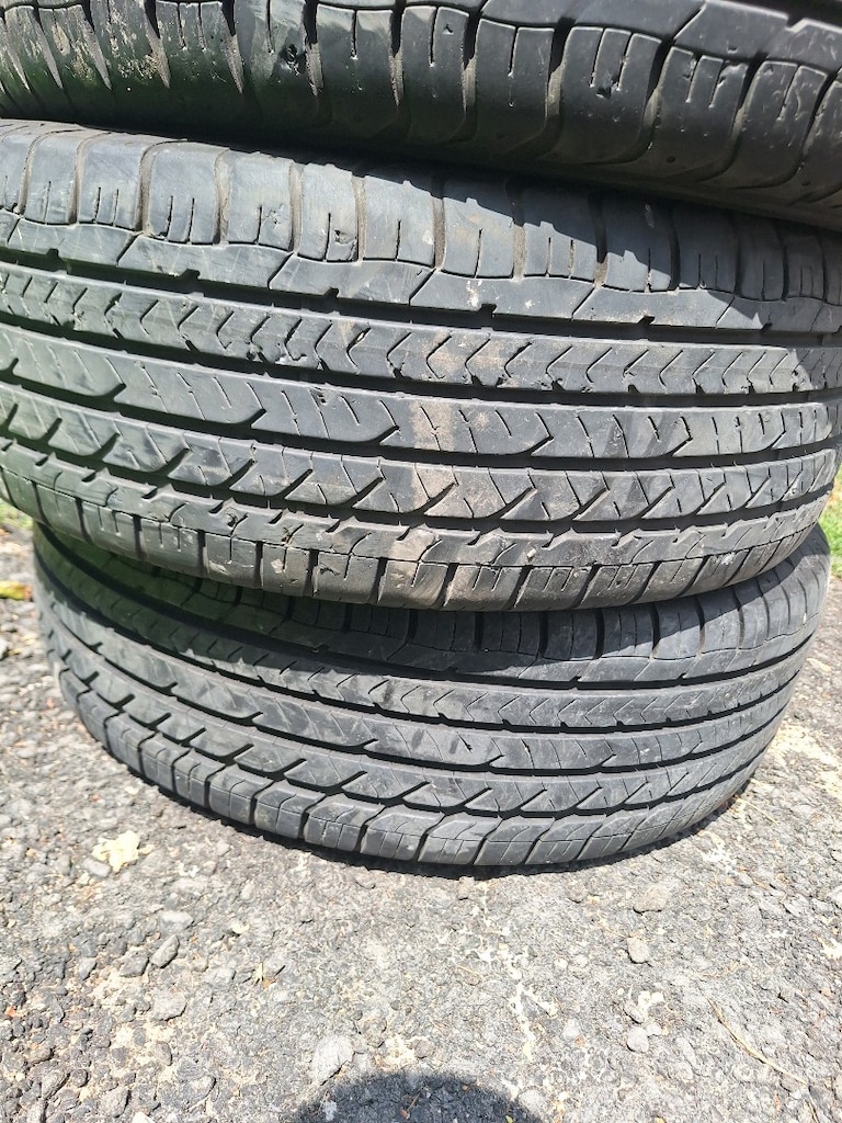 215 60 17 4 adet Goodyear yazlık tertemiz sorunsuz sıfır ayarında - 3