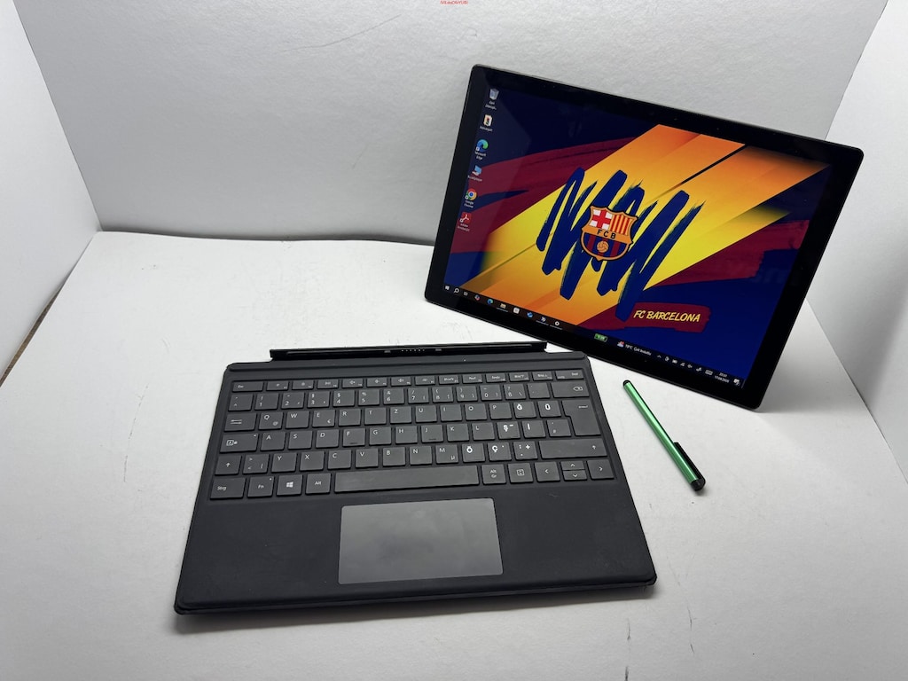 SURFACE İ5 8. NESİL 8 GB RAM 256 NVME DOKUNMATİK + KALEM - 2