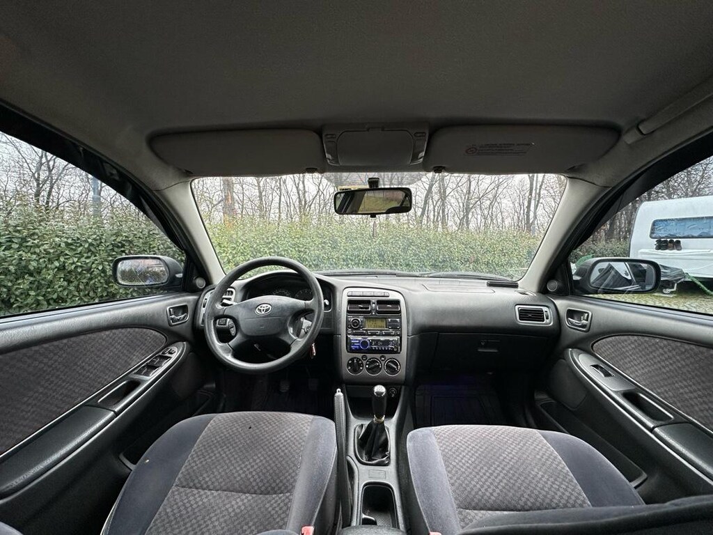Boyasız degişensiz hasar kayıtsız avensis - 11