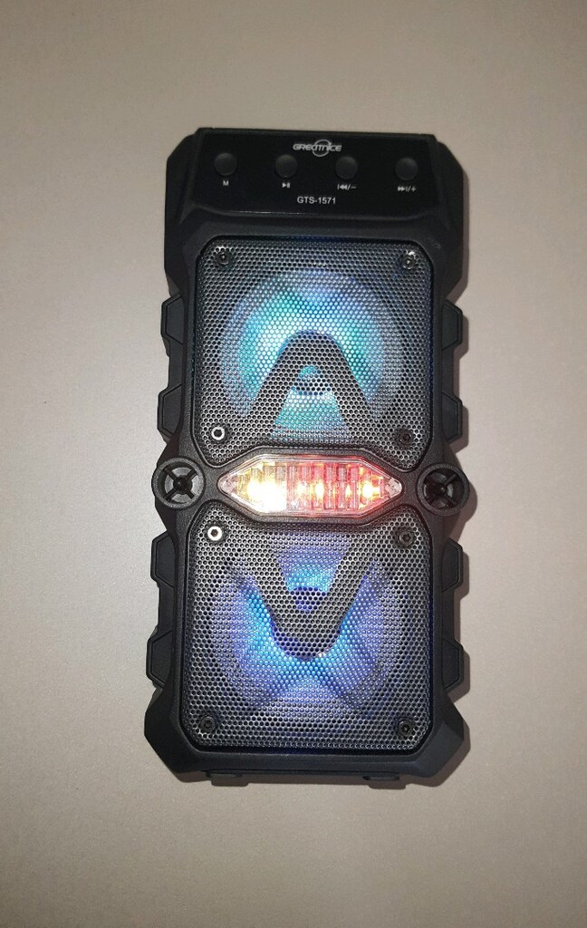 Bluetooth hoparlör mikrofonlu rgb ışıklı şarjlı ses bombası,extra bass - 9