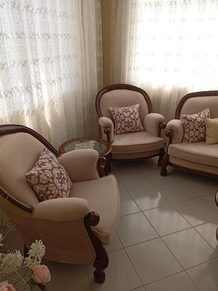 Masif Gürgen Vintage Salon Takımı 3+1+1+1+1 + TV Ünitesi | Çok Temiz - 8