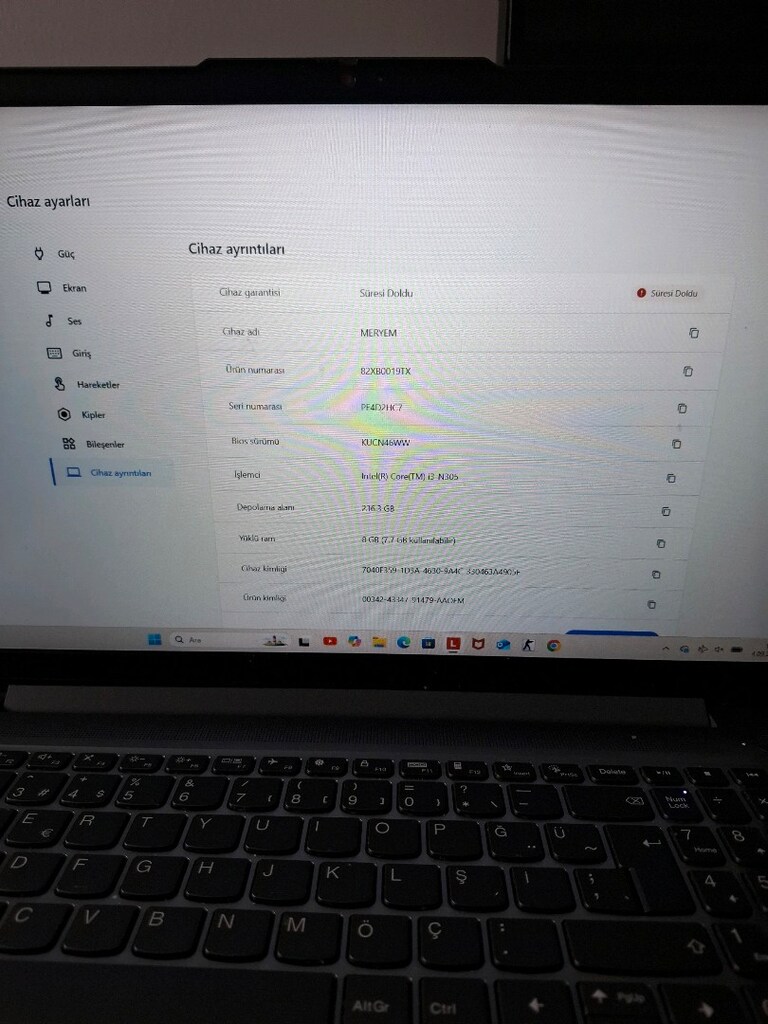LENOVO IDEAPAD SLIM 3 i3-N305 8GB RAM 256GB SSD 15.6" FHD IPS - 3
