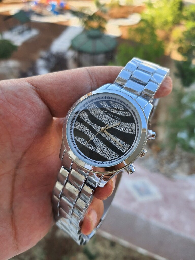 Michael Kors Zebra desenli kadın saati - 3