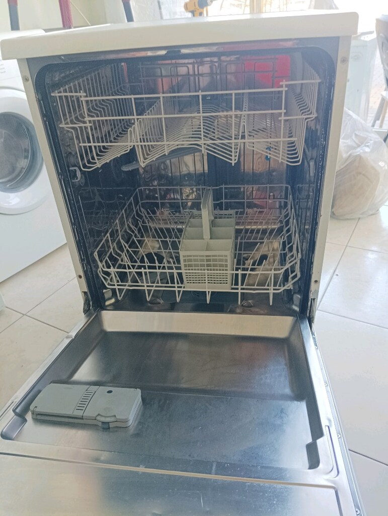 Altus bulaşık Makinesi herhangi bir sorun yok çalışır durumda - 2