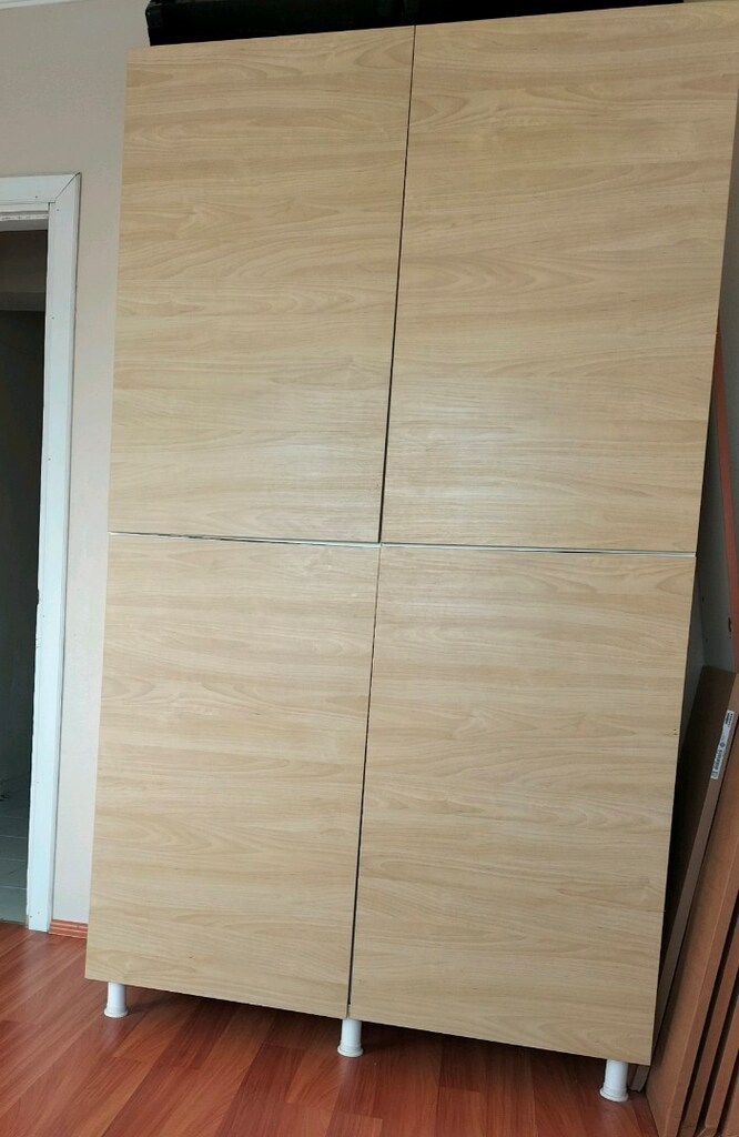 4 kapılı dolap 120/200 kapakları IKEA 120/100 olarak ayrılır