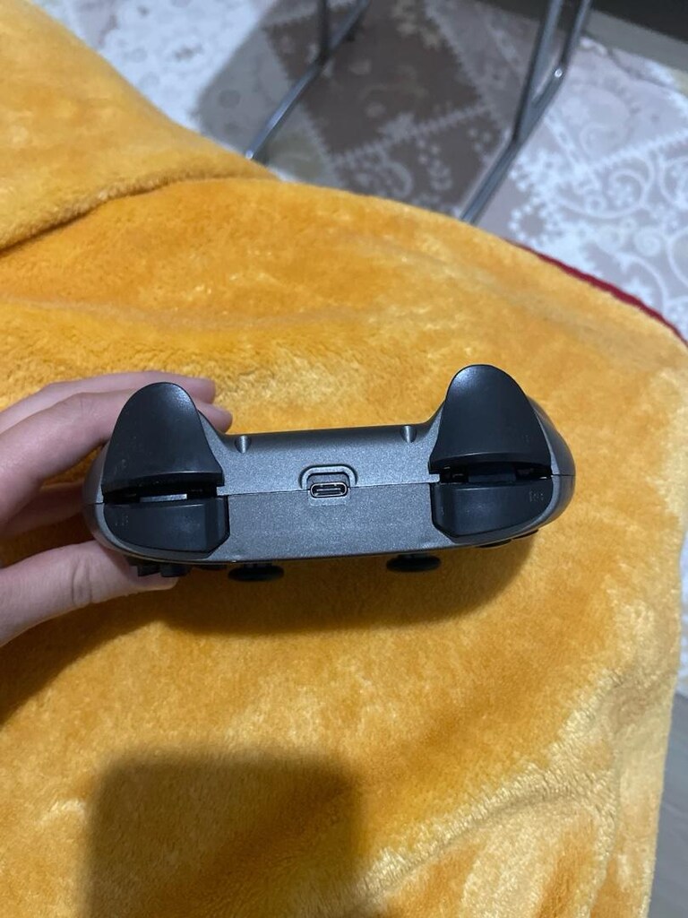 Temiz playstation 4 slim - 7
