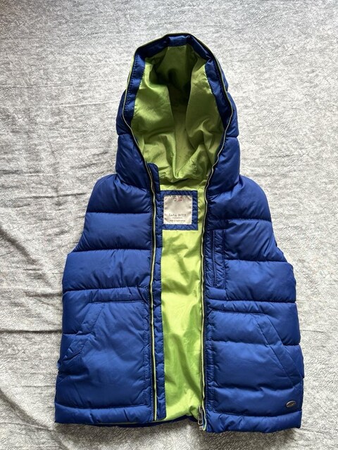Zara Çocuk Şişme Yelek 7-8 yaş