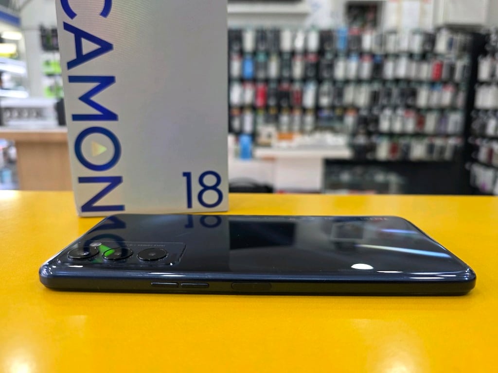 Tecno Camon 18, 128GB 6GB Ram. Hatasız. Siyah Renk. NFC'li - 4