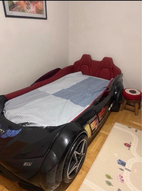 çilek mobilya arabalı yatak