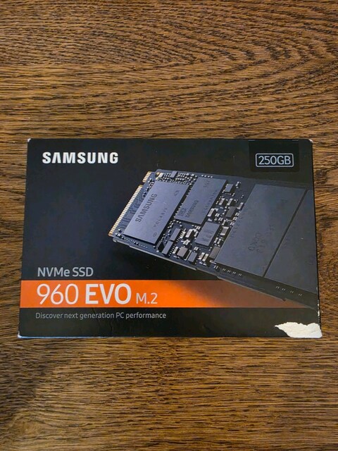 Samsung 960 EVO M.2 NVMe SSD 250GB