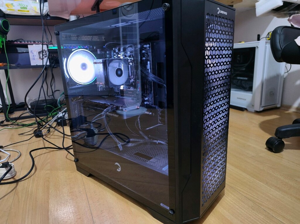RX9060XT 16GB KASA - 2